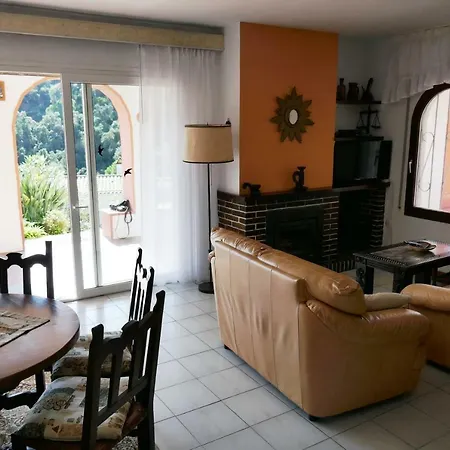 Casa Astoria بيت للعطل
